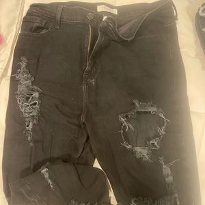 black boyfriend jeans